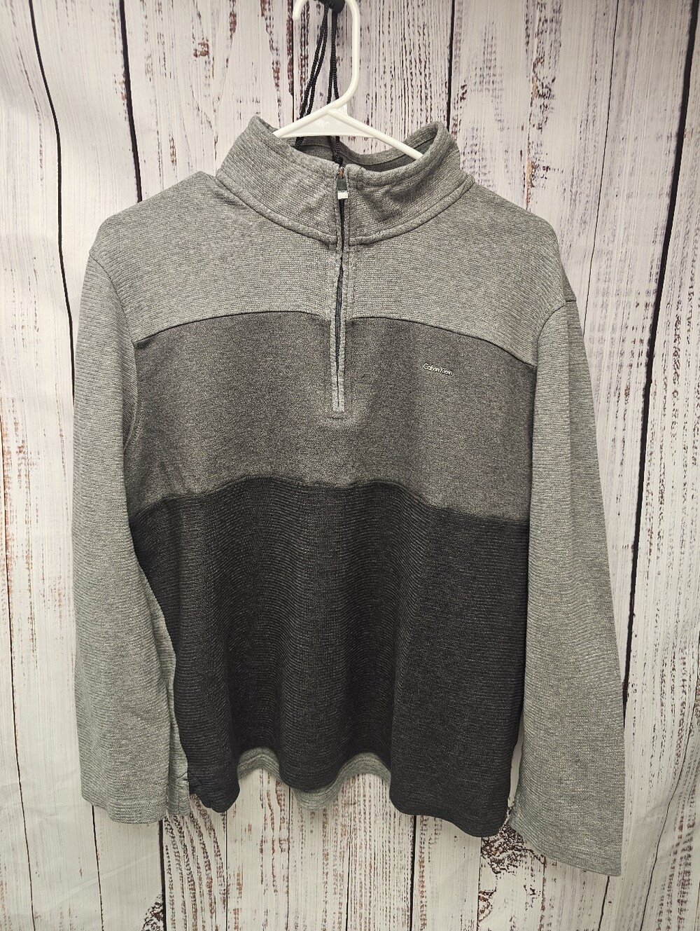 Calvin Klein Men's Size Large Gray Colorblock 1/4 Zip Pullover Sweatshirt